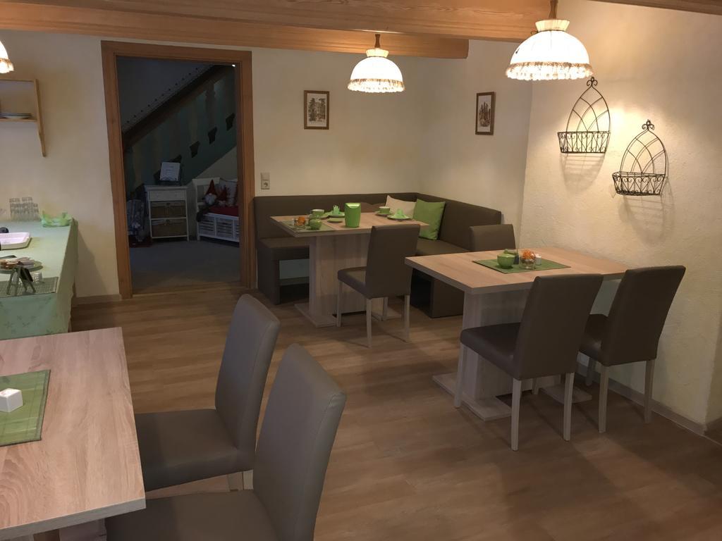 Pension Immergruen Kurort Jonsdorf Ngoại thất bức ảnh
